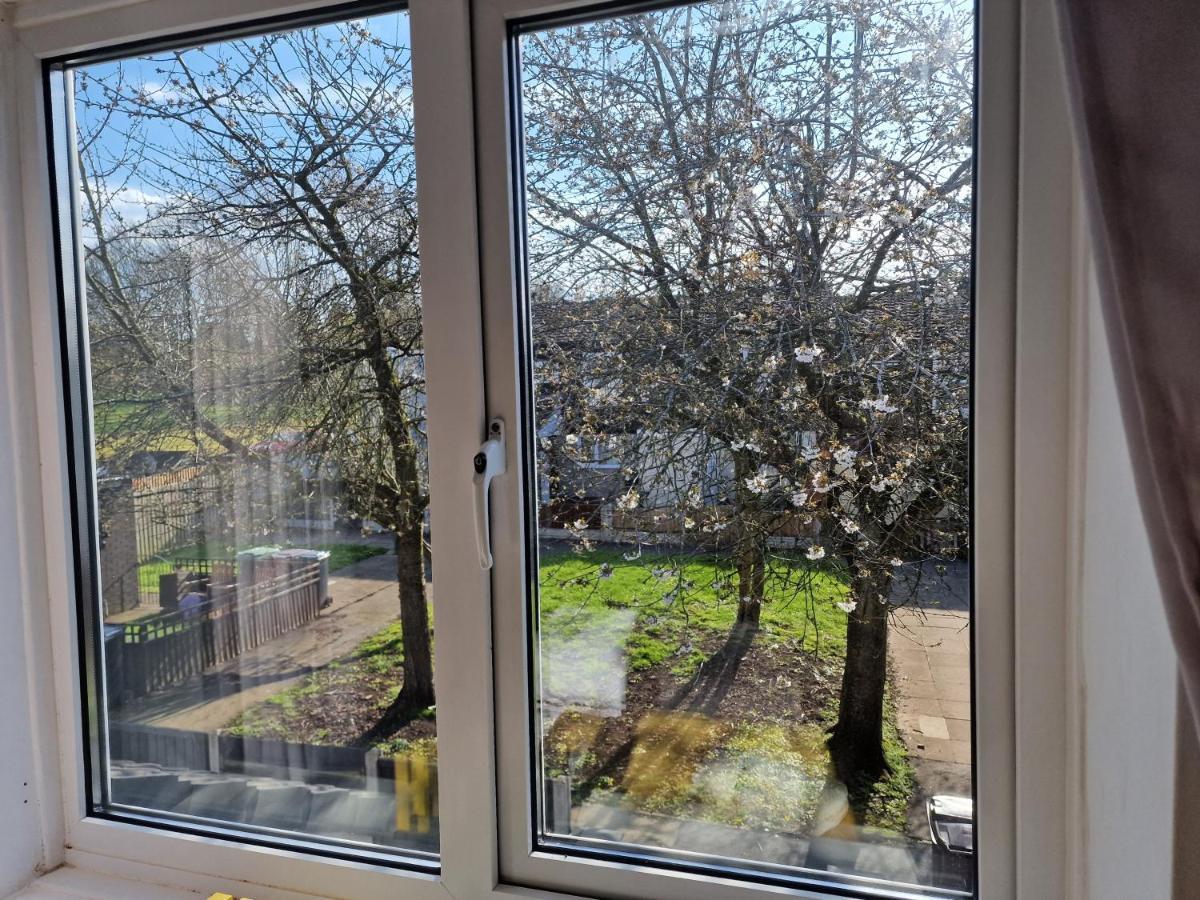 Spacious & Comfy Home- Very Close To Nec Birmingham ,Hs2 & Airport- Perfect For Contractors & Groups- Free Parking & Fast Wifi Marston Green Exterior foto